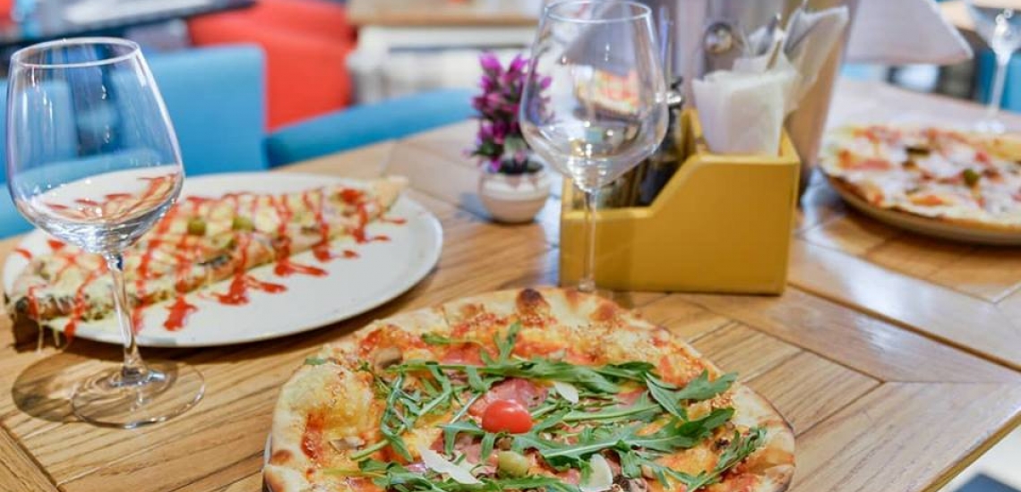 Snack Bar Bucanero, cafe in Budva