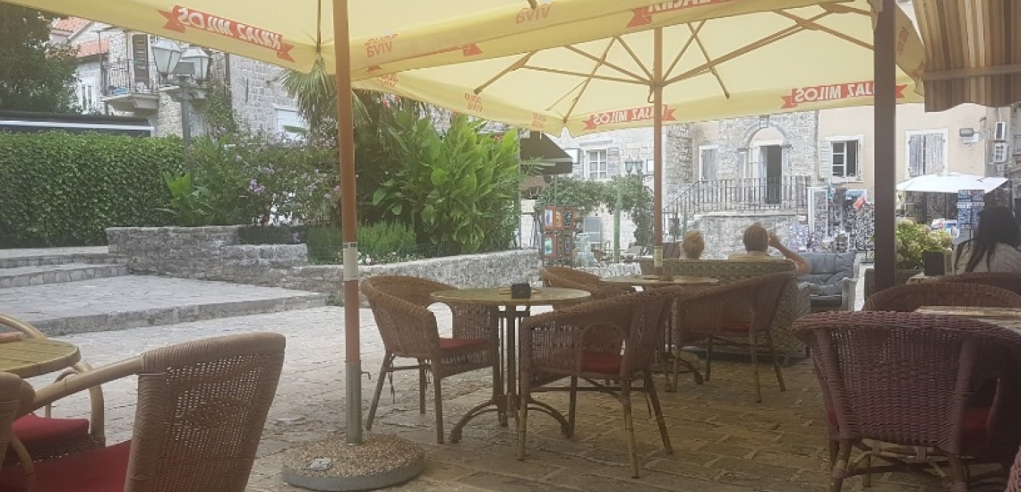 Snack bar and pizzeria Sky Light in Budva